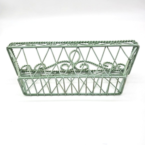 Vintager Style Wrought Iron Wall Basket Sage Green Twisted Wire Design 12x7x4 - Picture 5 of 8